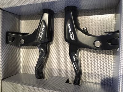SHIMANO Deore brake levers BL-T610 (Includes Cables). Pair