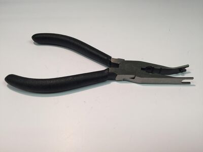 LOGIC RC Deluxe Ball Link Pliers