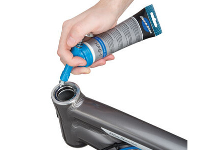 PARK TOOL Grease Gun with a Small tip GG-1 click to zoom image